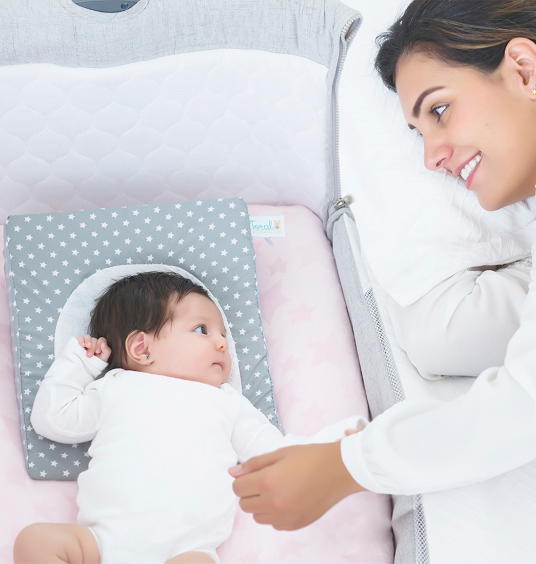 Almohada para bebés: usos, medidas y cómo hacerlas